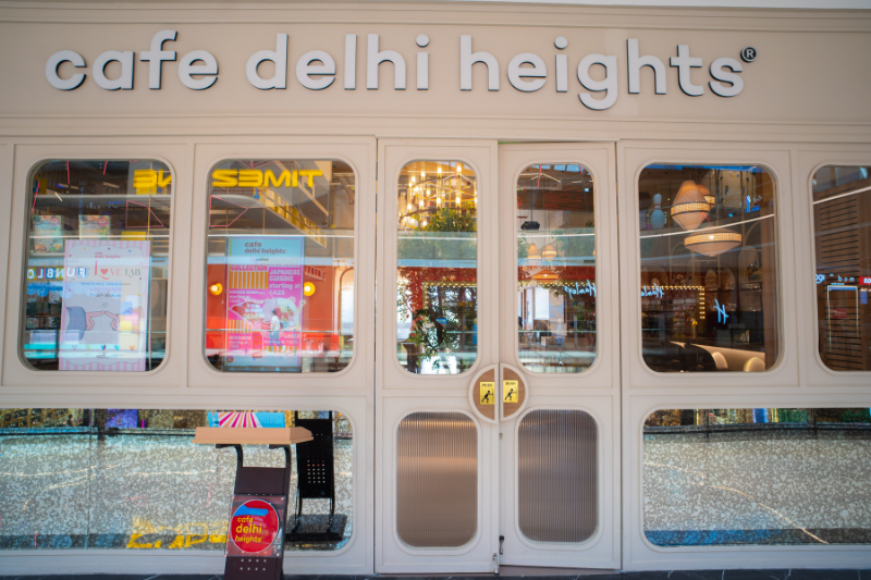 Cafe Delhi Heights, Elegante Mall, Delhi